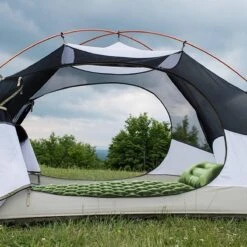 TRVLMORE Slaapmat - Zelfopblazend - 1 Persoons - Ingebouwde Pomp En Kussen - Groen -Buitenkampeer Winkel 1200x1200 1099