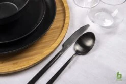 Bo-Camp Industrial - Servies - Orville - Campingbord - 16-delig - Mat Zwart 13 Bo-Camp Industrial - Servies - Orville - Campingbord - 16-delig - Mat Zwart -Buitenkampeer Winkel 1200x800 108