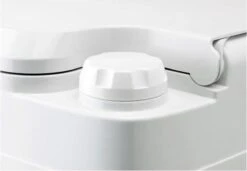 Thetford Qube 365 Porta Potti - Wit 17 Thetford Qube 365 Porta Potti - Wit -Buitenkampeer Winkel 1200x829 5