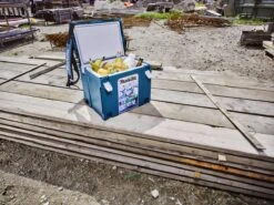Makita 198253-4 CoolMbox Koelbox - 18 Liter 13 Makita 198253-4 CoolMbox Koelbox - 18 Liter -Buitenkampeer Winkel 1200x900 4