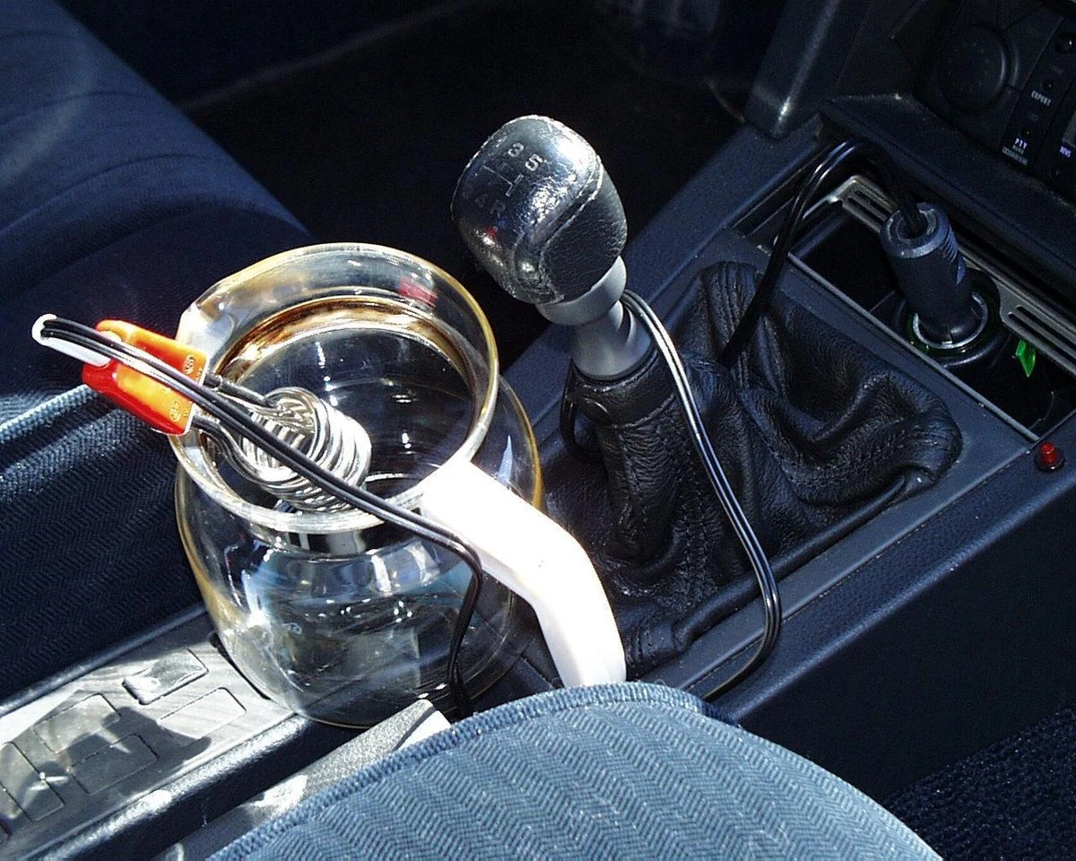 Amigo Reis Dompelaar / Waterkoker, 12 Volt, 150 Watt 5 Amigo Reis Dompelaar / Waterkoker, 12 Volt, 150 Watt - Afbeelding 3