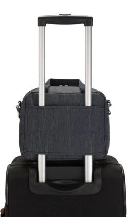 Kipling MIYO Lunchtas - Marine Navy 15 Kipling MIYO Lunchtas - Marine Navy -Buitenkampeer Winkel 703x1200